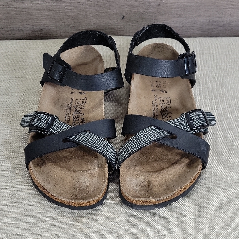 Birkenstock Black and Gray Strappy Sandals Sz 38 L7 M5